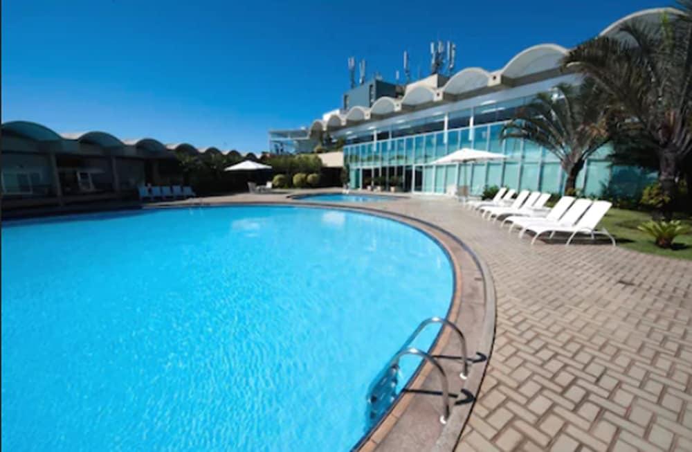 Hotel Senac Ilha Do Boi Vitória Extérieur photo The pool at the hotel